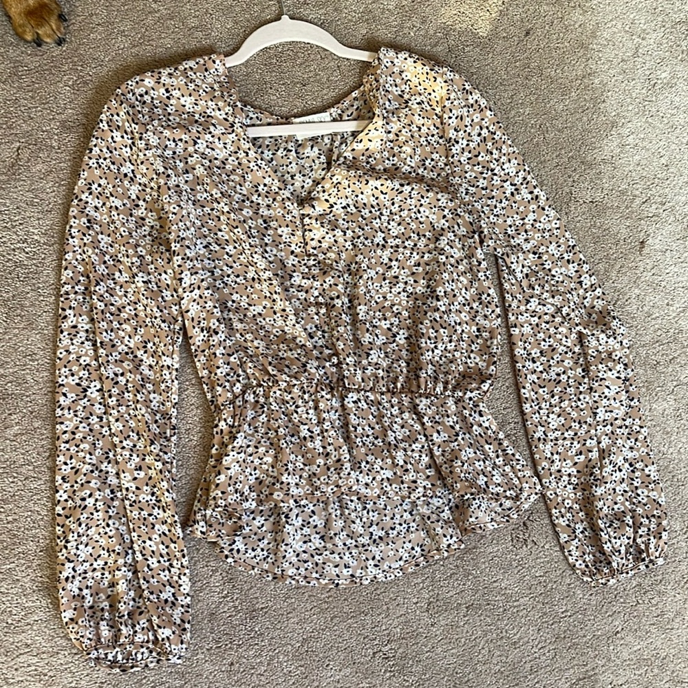 Gorgeous women blouse